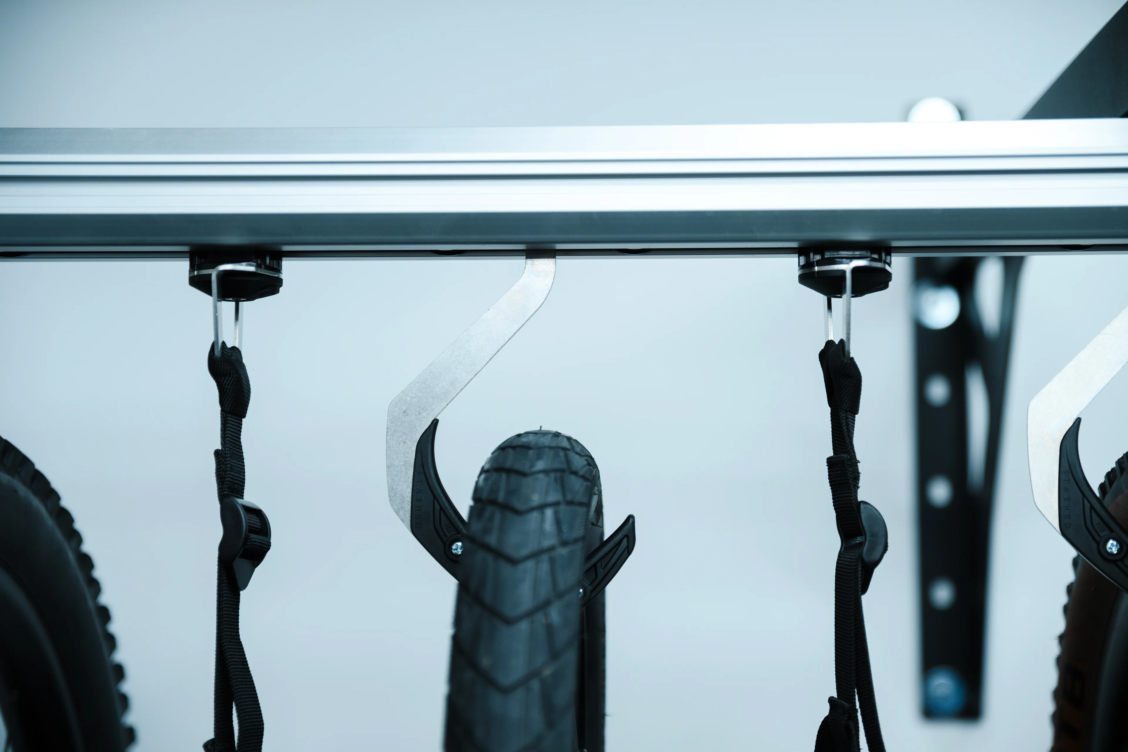 LodeStar Slider Eyelet - Image 3