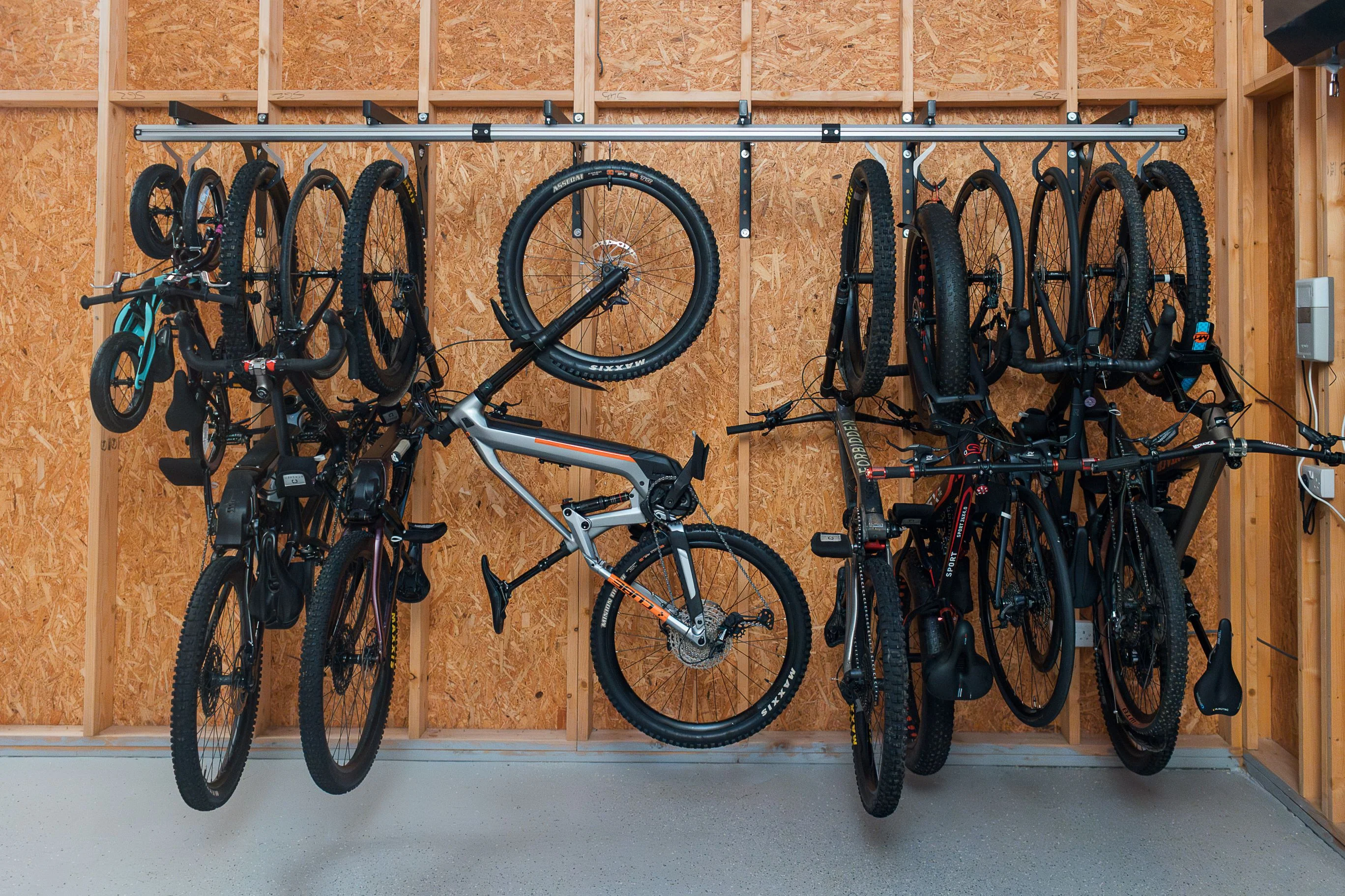 SpaceRail - Wall Mounted Bike Rack - Image 7